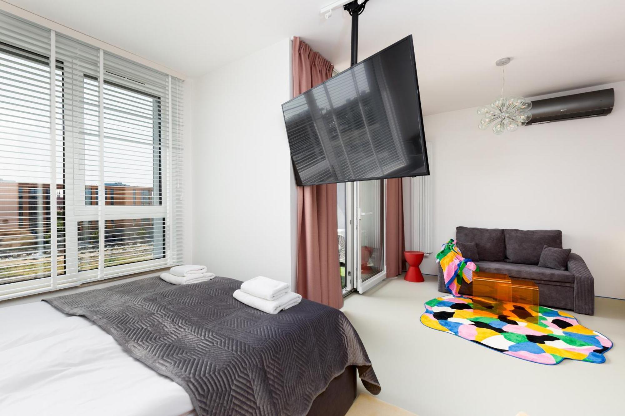 Chlebova - Riverside View Terrace, Free Parking, Gym & Kidsplay By Downtown Apartments 格但斯克 客房 照片