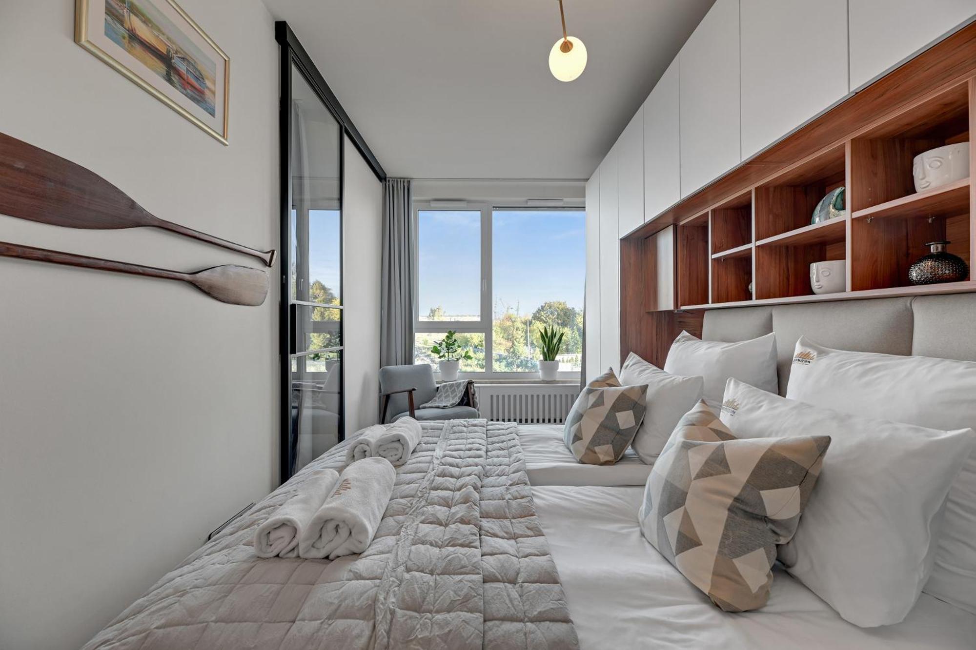 Chlebova - Riverside View Terrace, Free Parking, Gym & Kidsplay By Downtown Apartments 格但斯克 客房 照片