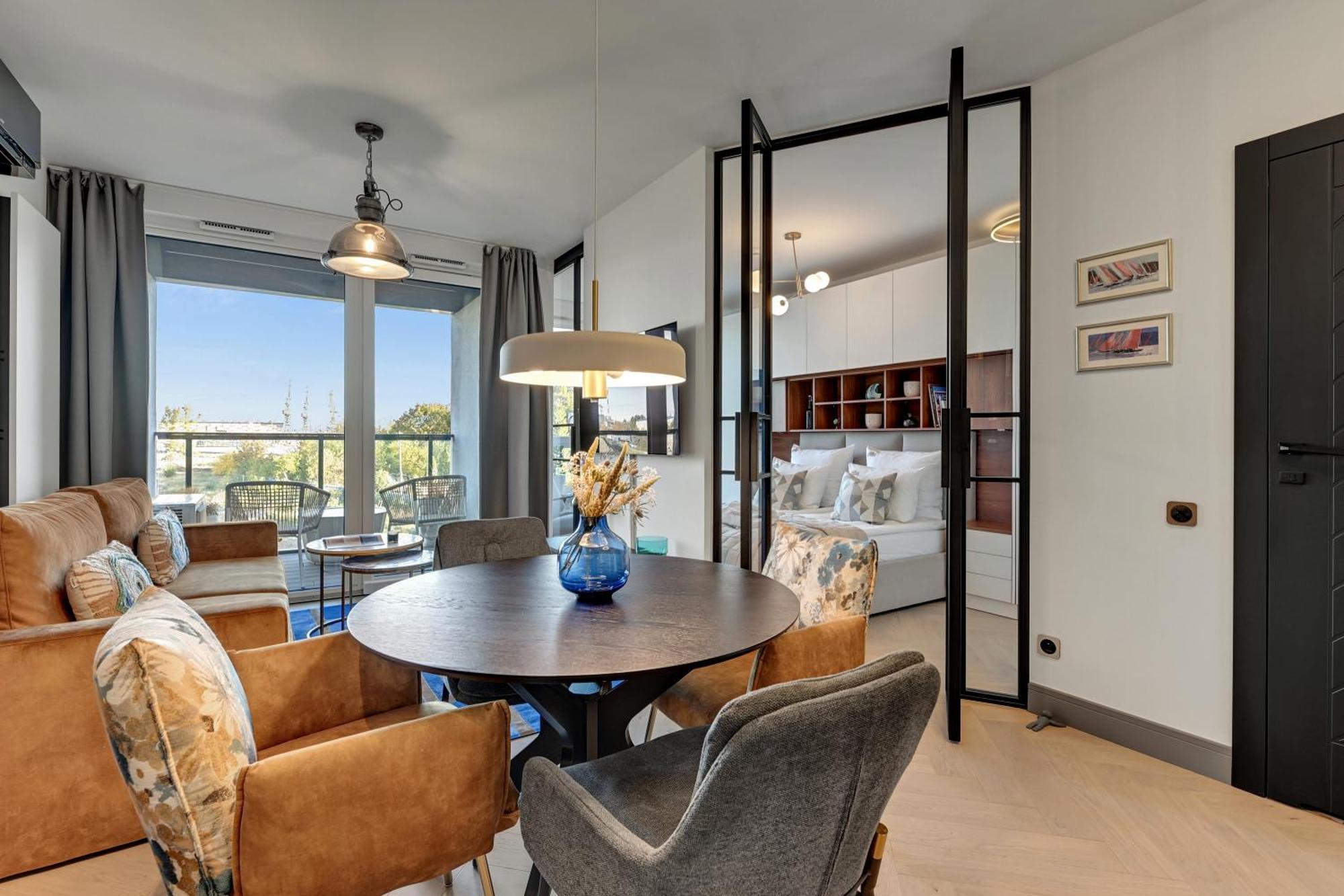 Chlebova - Riverside View Terrace, Free Parking, Gym & Kidsplay By Downtown Apartments 格但斯克 外观 照片